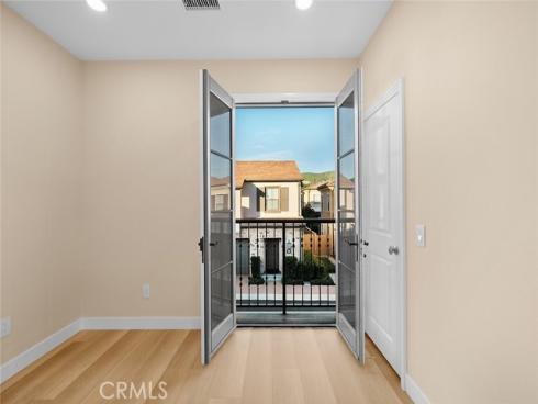 143  Rodeo  , Irvine, CA