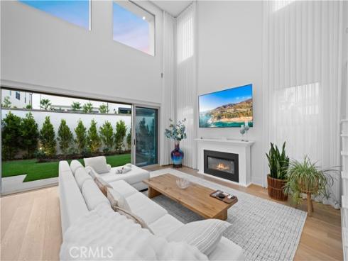 111 Orbit , Irvine, CA