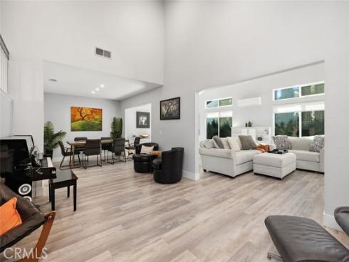 9  Flaxwood  , Irvine, CA