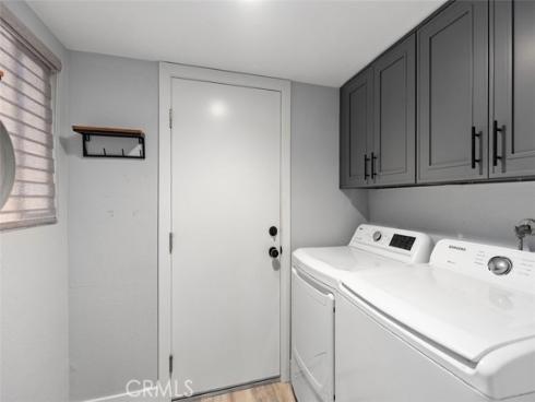 9  Flaxwood  , Irvine, CA