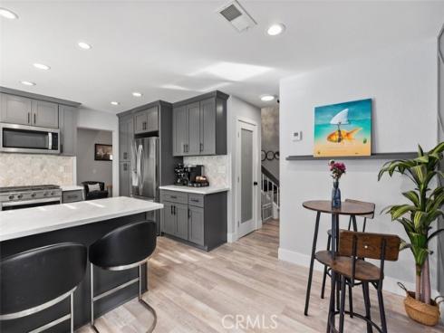 9  Flaxwood  , Irvine, CA