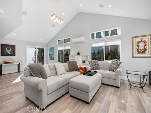 9  Flaxwood  , Irvine, CA