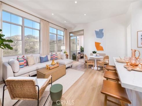 126  Sunnyside  , Irvine, CA