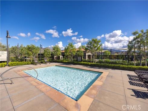 126  Sunnyside  , Irvine, CA