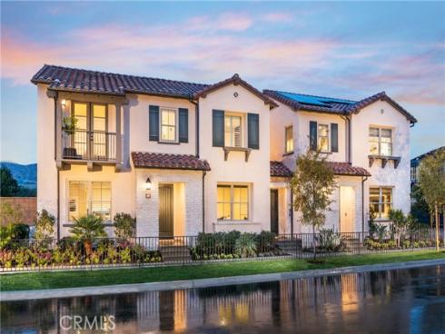 126  Sunnyside  , Irvine, CA