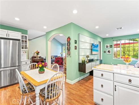 5101  Chateau  , Irvine, CA