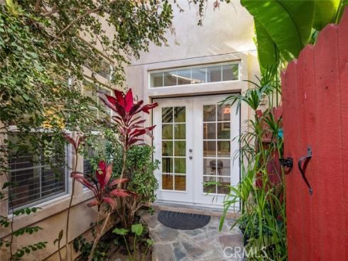 5101  Chateau  , Irvine, CA