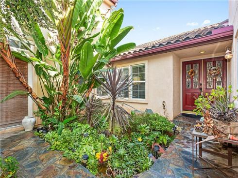 5101  Chateau  , Irvine, CA