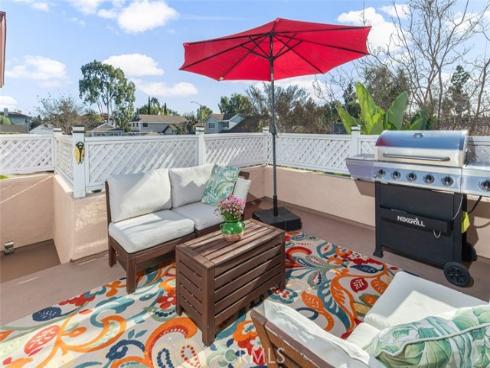 5101  Chateau  , Irvine, CA