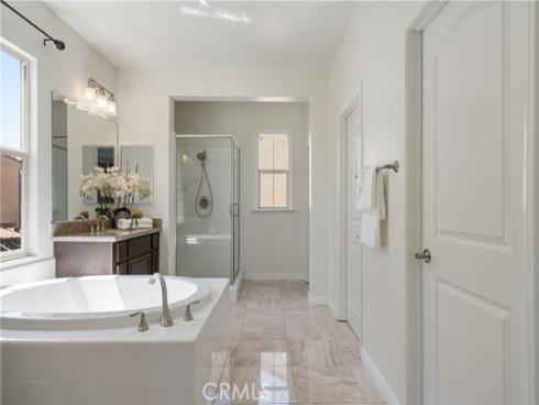 42  Land Grant  , Irvine, CA