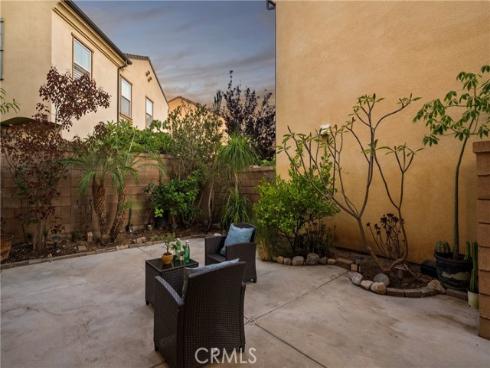 42  Land Grant  , Irvine, CA