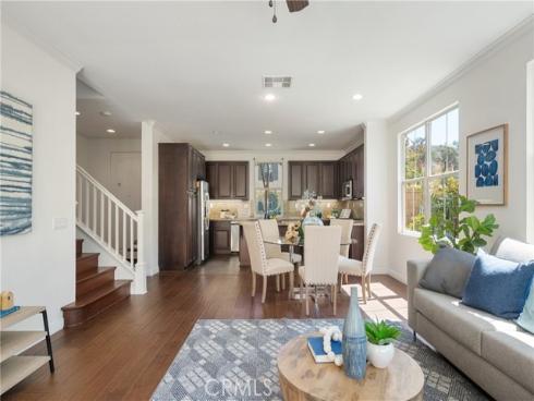 42  Land Grant  , Irvine, CA