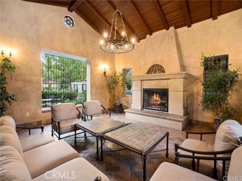 117  White Flower  , Irvine, CA