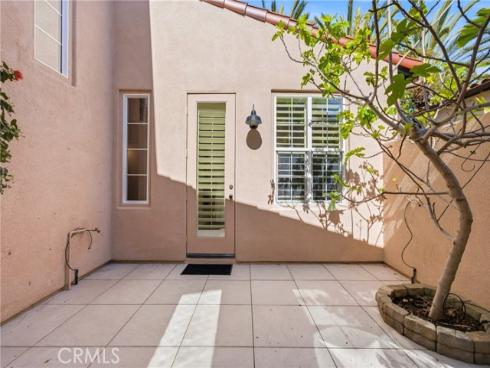 79  Canyoncrest  , Irvine, CA