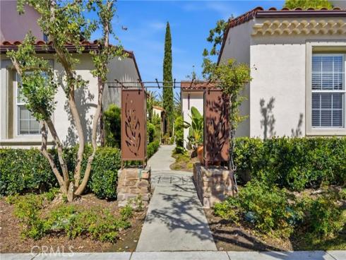 79  Canyoncrest  , Irvine, CA