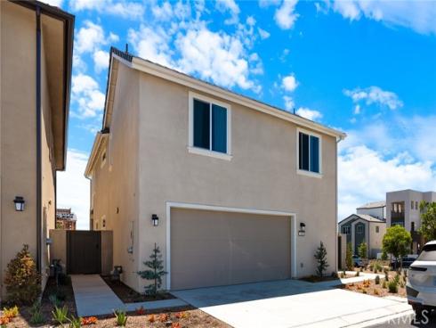 188  Merit  , Irvine, CA