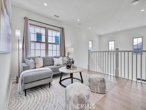 114  Bouquet  , Irvine, CA