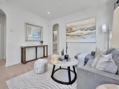 114  Bouquet  , Irvine, CA