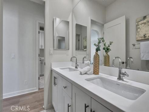 114  Bouquet  , Irvine, CA