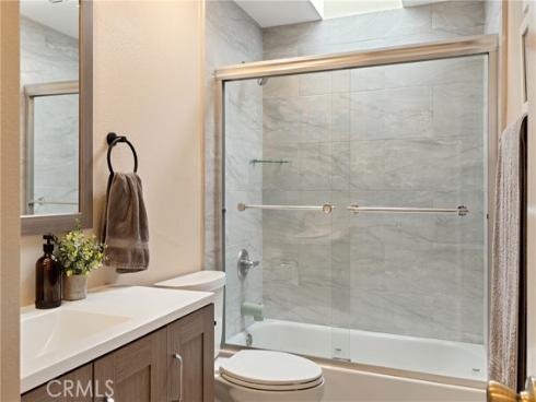 12  Filare  , Irvine, CA