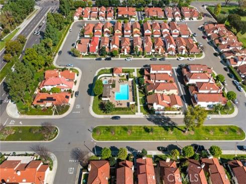 12  Filare  , Irvine, CA