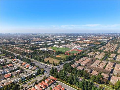 12  Filare  , Irvine, CA