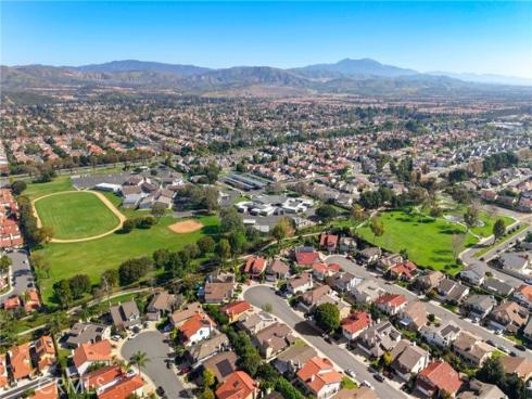 12  Filare  , Irvine, CA