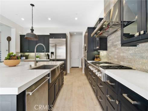 94  Swift  , Irvine, CA