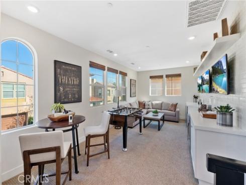 94  Swift  , Irvine, CA