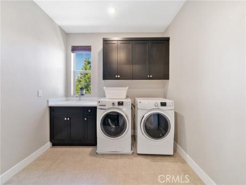 94  Swift  , Irvine, CA