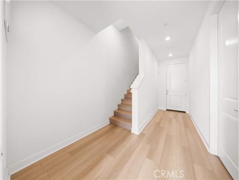 312  Tank  , Irvine, CA