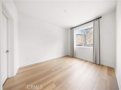 312  Tank  , Irvine, CA