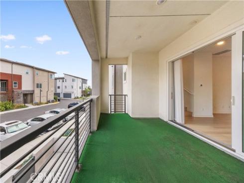 312  Tank  , Irvine, CA