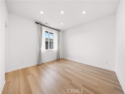 312  Tank  , Irvine, CA