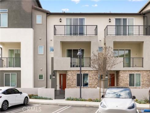 312  Tank  , Irvine, CA