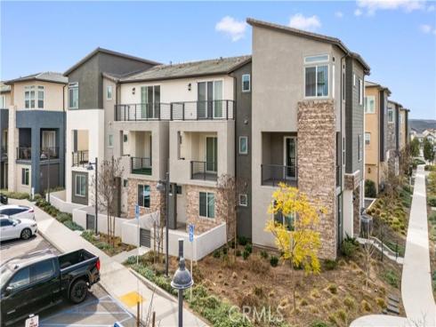 312  Tank  , Irvine, CA