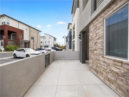 312  Tank  , Irvine, CA