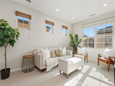 147  Excursion  , Irvine, CA