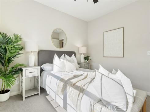 147  Excursion  , Irvine, CA