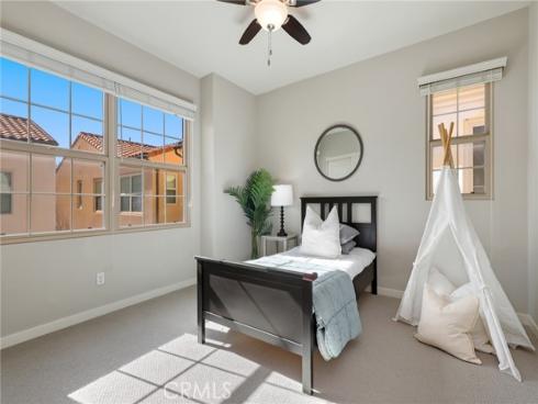 147  Excursion  , Irvine, CA