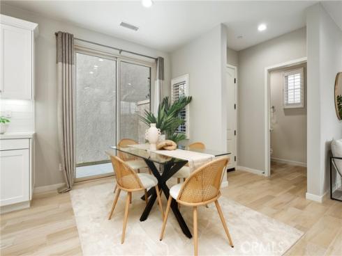 147  Excursion  , Irvine, CA