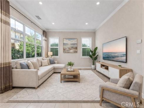 105  Landover  , Irvine, CA