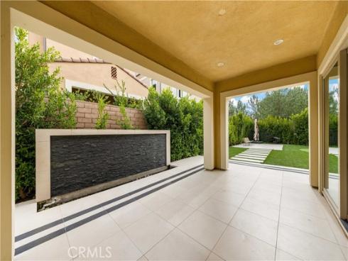 242  Sutters  , Irvine, CA