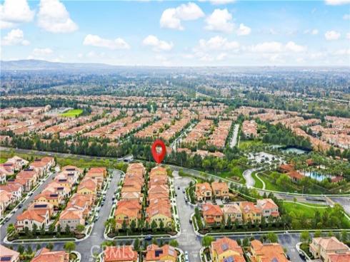 242  Sutters  , Irvine, CA