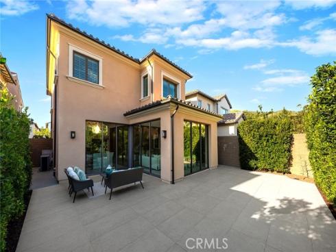 140  Statura  , Irvine, CA