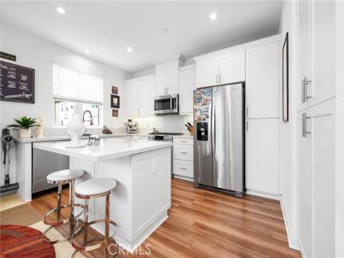 2210  Synergy  , Irvine, CA