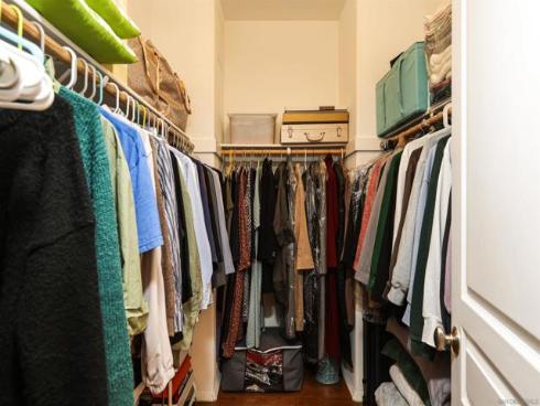 181  Groveland  , Irvine, CA