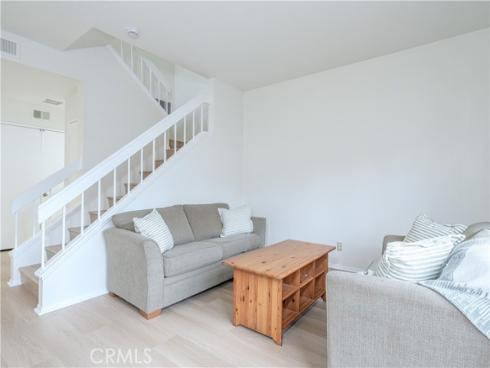 305  Huntington  , Irvine, CA