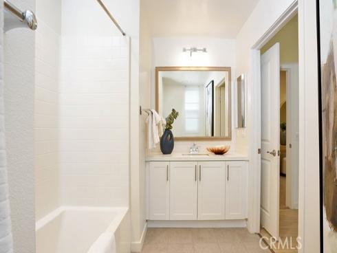 743  Beacon  , Irvine, CA