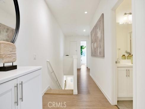 743  Beacon  , Irvine, CA